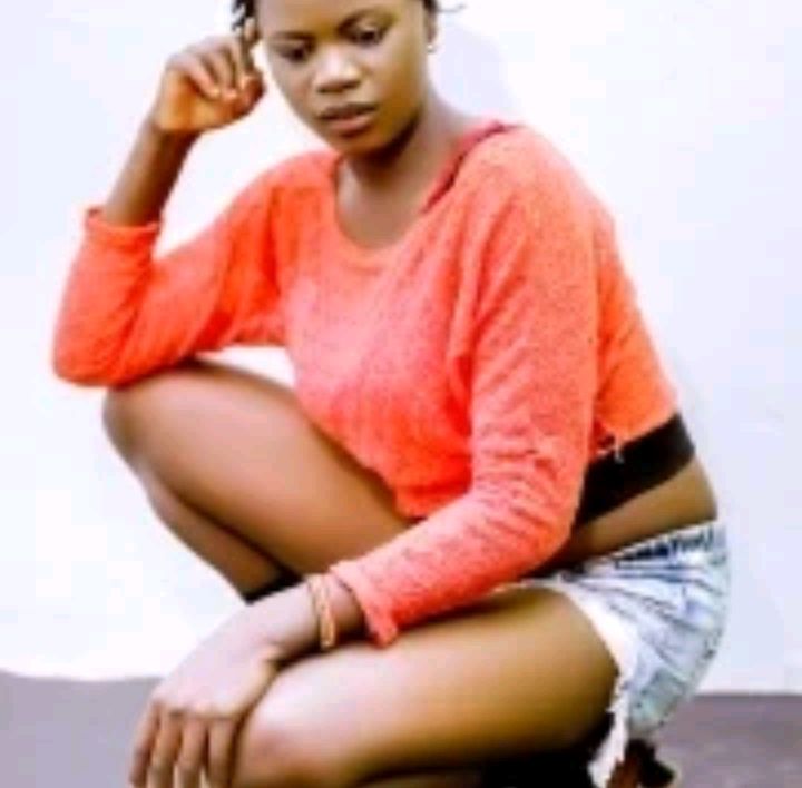 Nisha K
